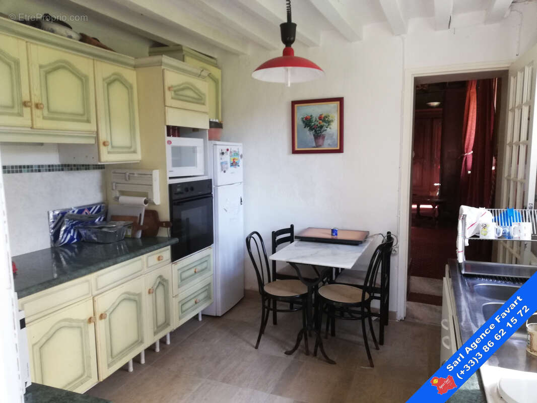 Maison à LA FERTE-LOUPIERE