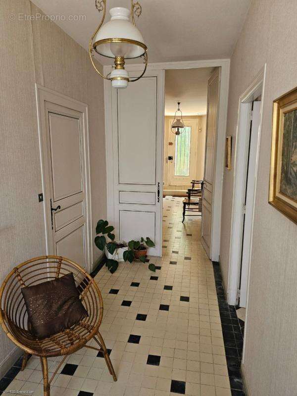 Belle Maison De Ville Avec Jardin Clos de Murs - photo 4