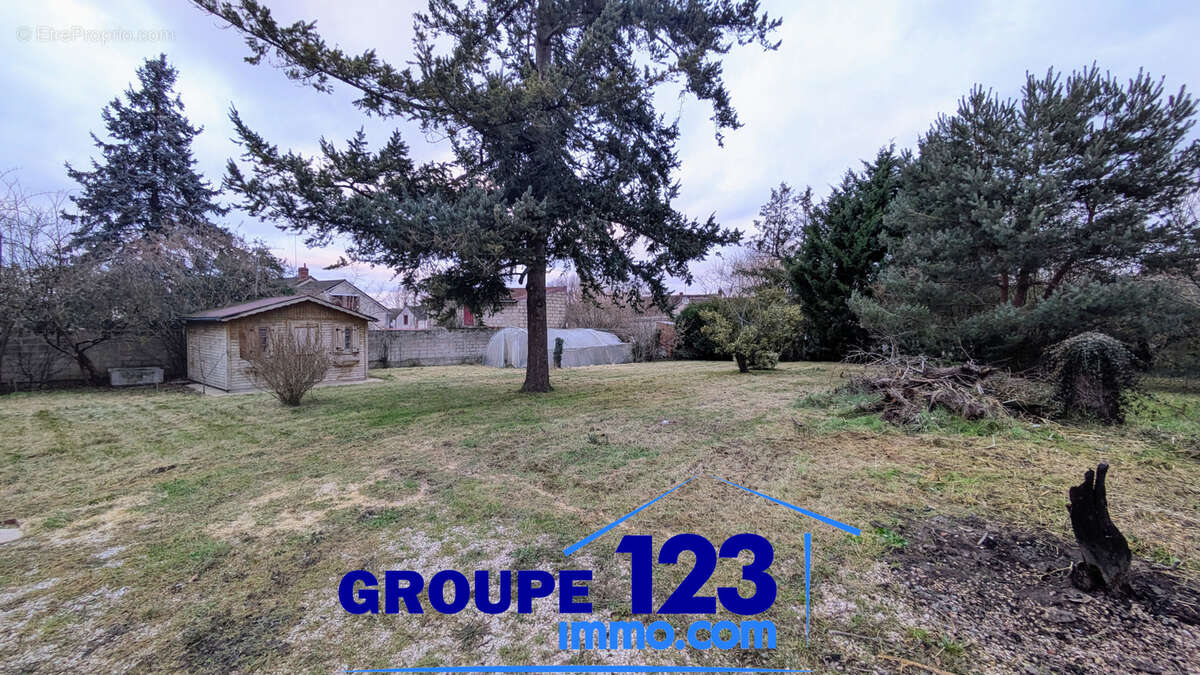 Maison ancienne avec beau jardin - photo 2