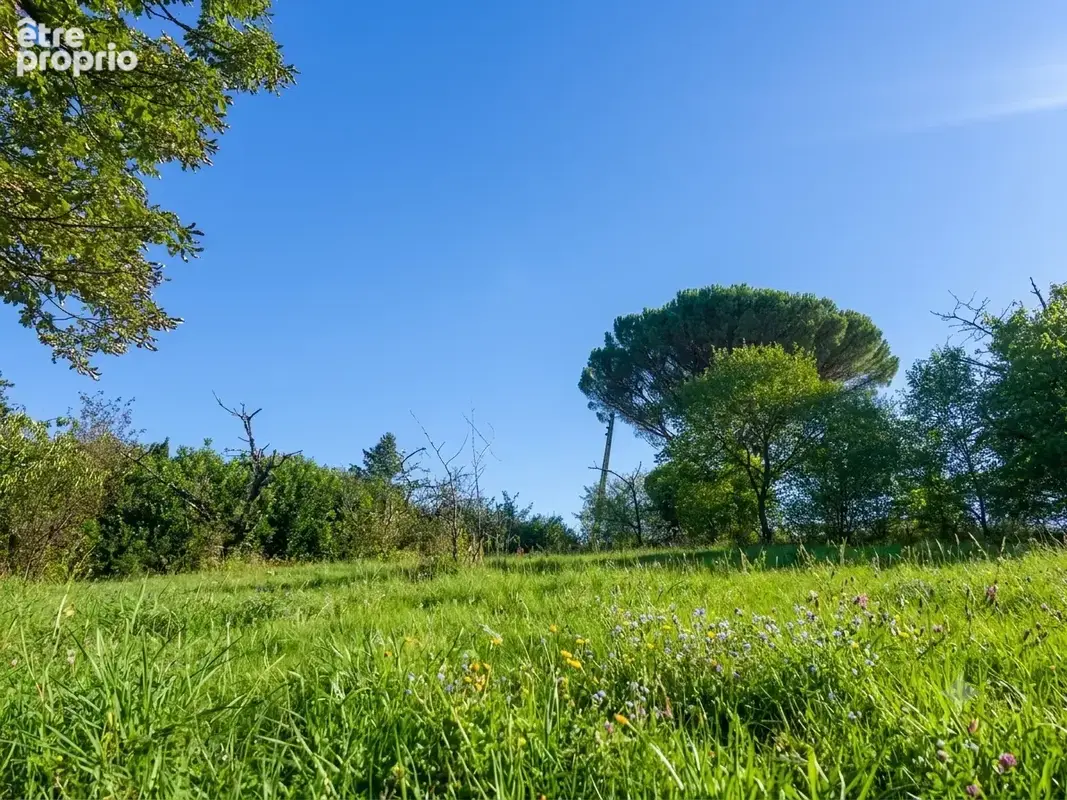 Photo Terrain à Grigny au prix de 139 000€