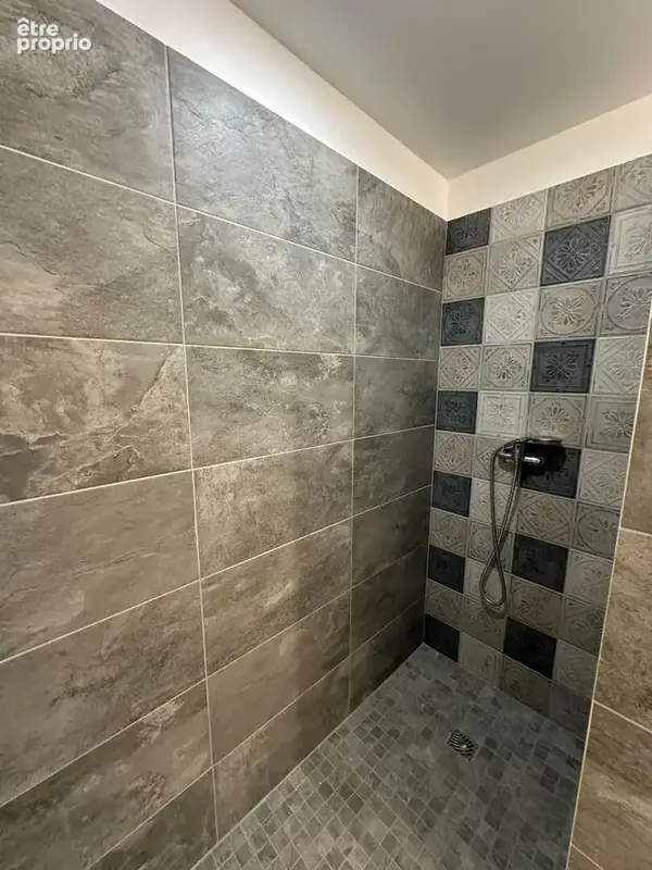 LE LUC - Maison de village 117m² renovée avec Exterieurs - "LOUE" - photo 10
