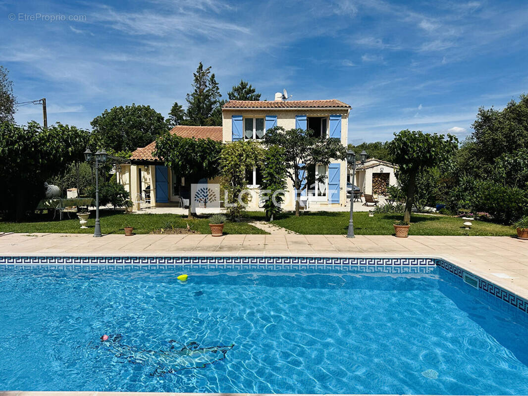 Maison à SAINT-MAXIMIN-LA-SAINTE-BAUME