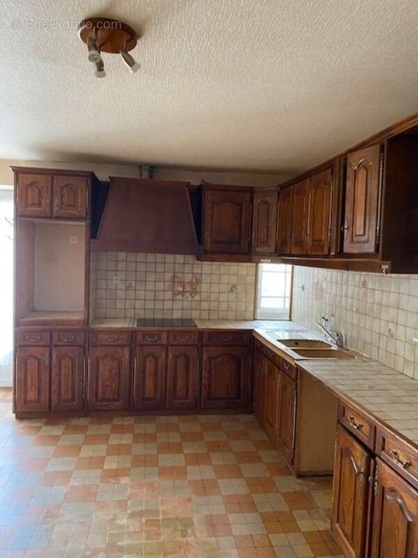 Maison à SAINT-LUMINE-DE-COUTAIS