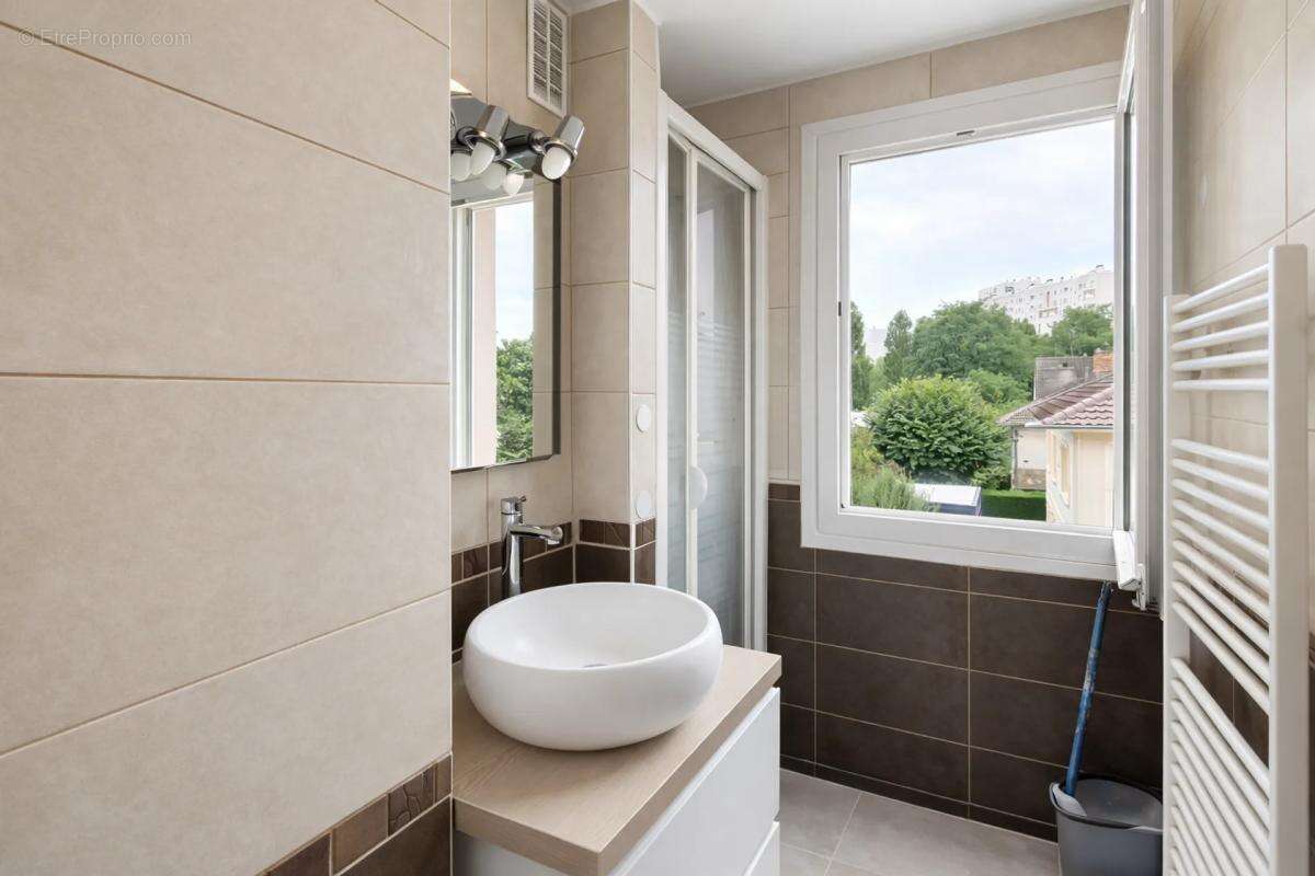 Appartement F3 - 50 m2 - Épinay sur Seine - photo 6