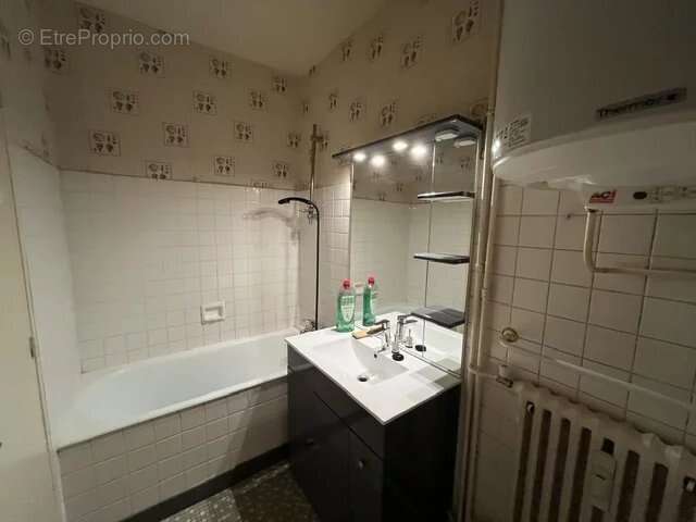 Appartement F2 quartier Victor Hugo - photo 8
