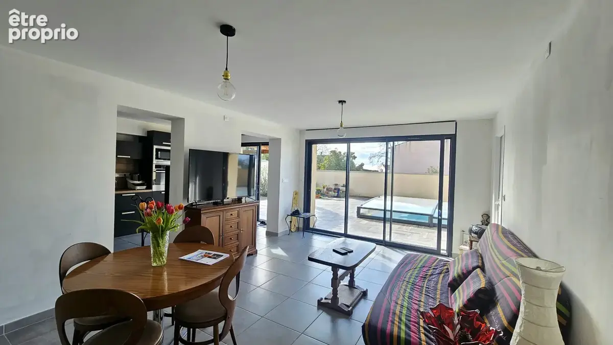 Grande maison rénovée avec deux logements, sur 573 m2 de terrain non mitoyen - photo 6