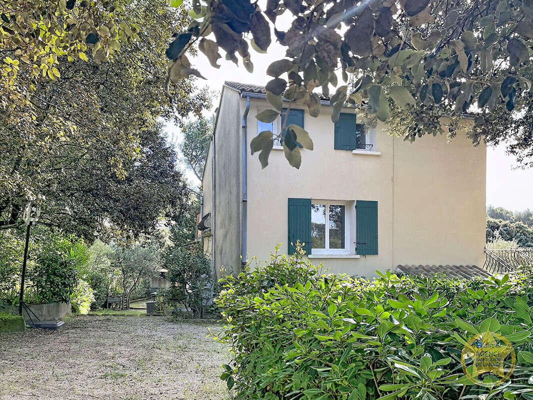 Maison à VILLENEUVE-LES-AVIGNON
