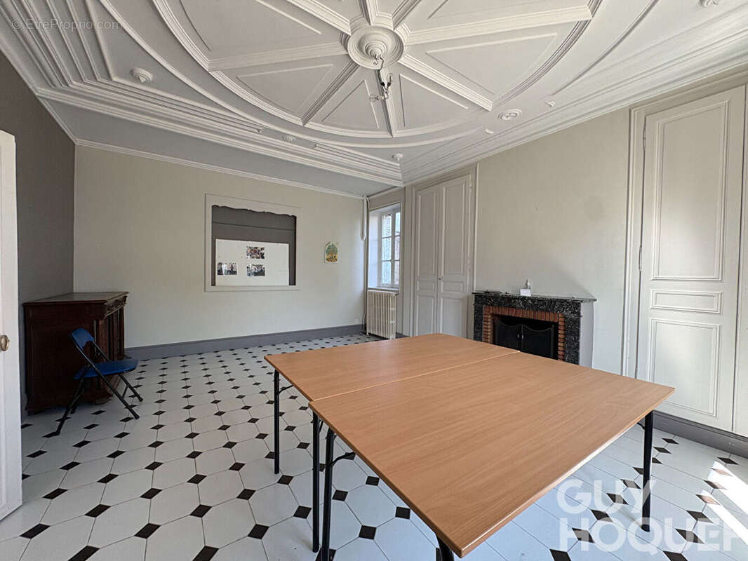 Maison 170 m² ? 5 chambres ? Potentiel locatif ? Terrain 500 m² environ ? Châteaudun - photo 2