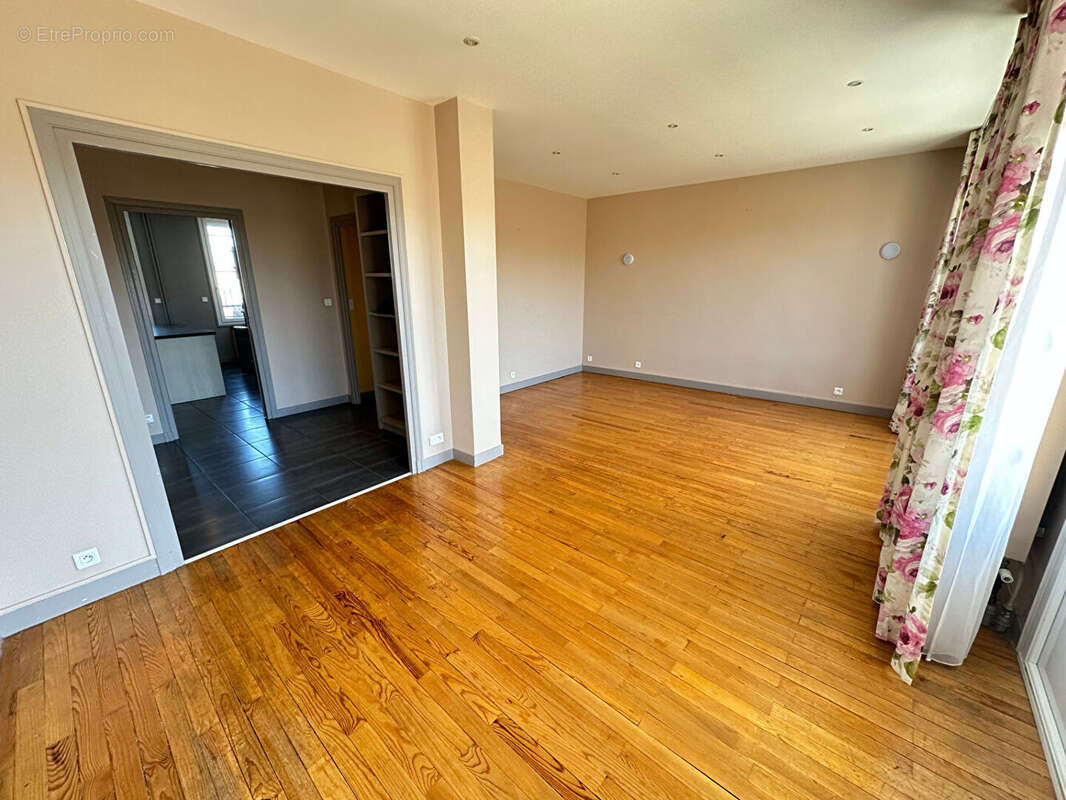 Appartement à ROANNE