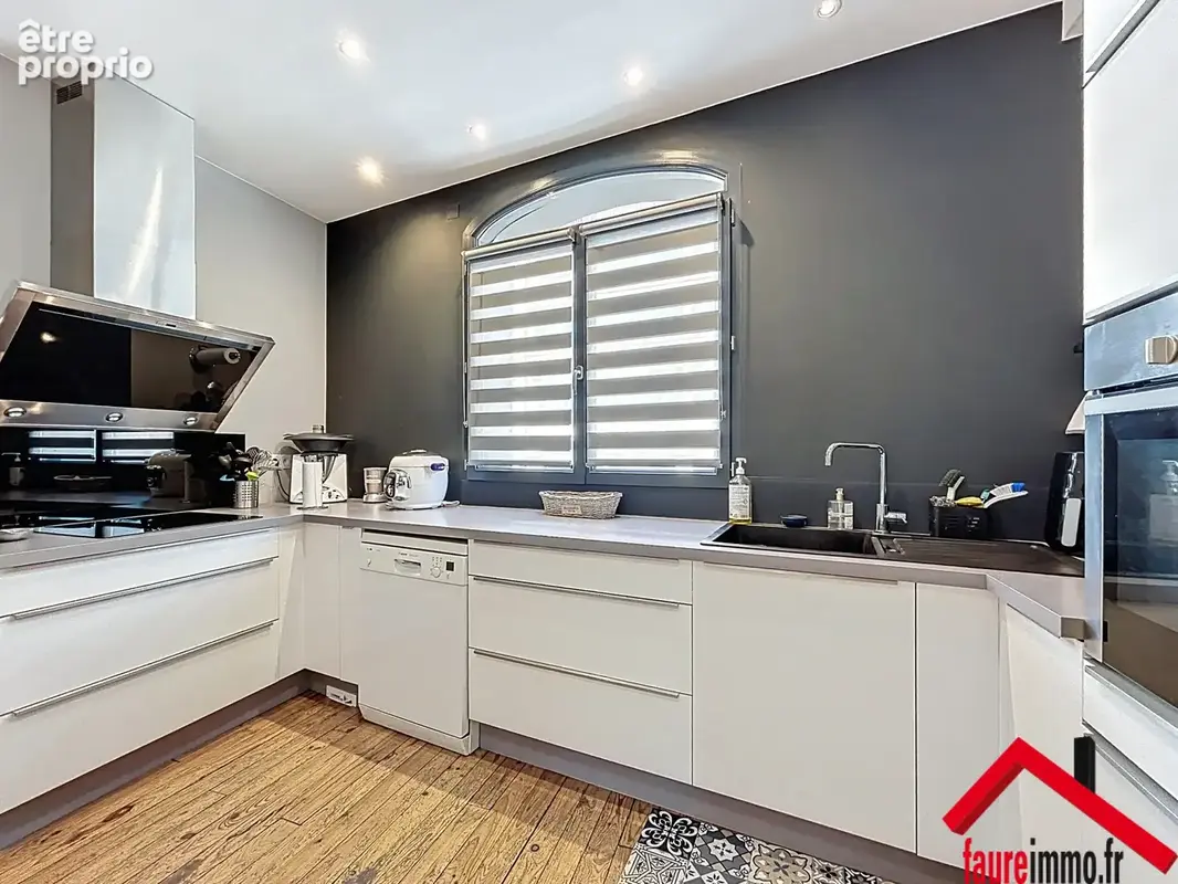 Maison centre-ville brive-la-gaillarde - photo 6