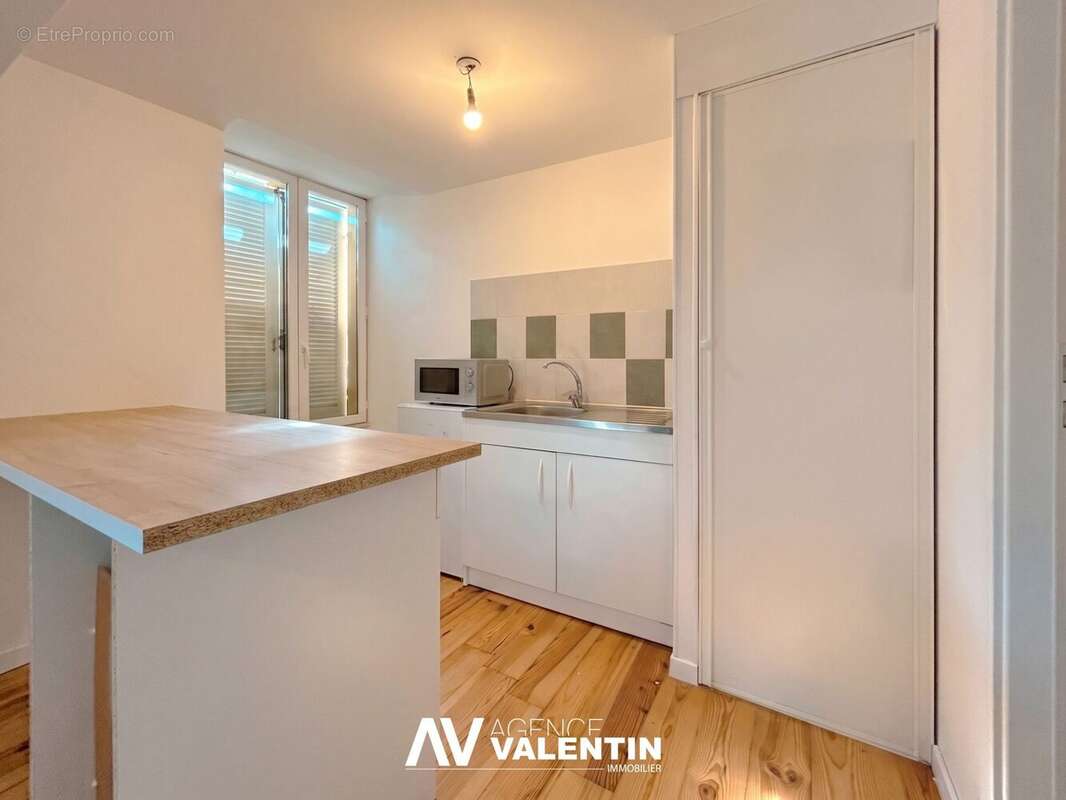 Appartement à ARS-SUR-MOSELLE