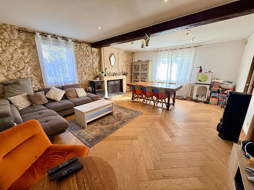 Maison à SAINT-LOUBES