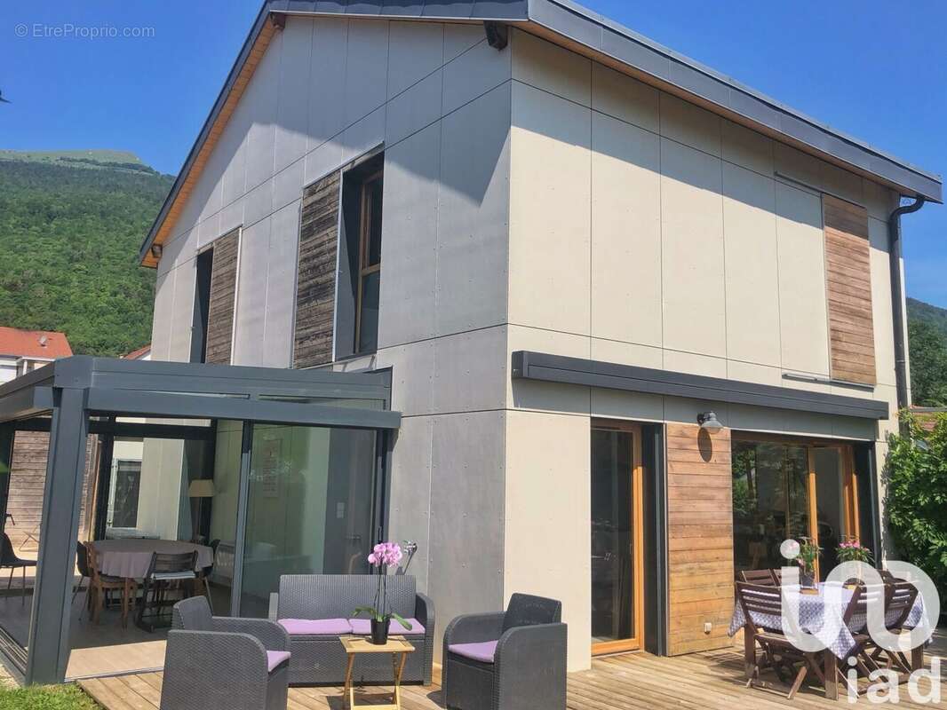 Photo 2 - Maison à ECHENEVEX