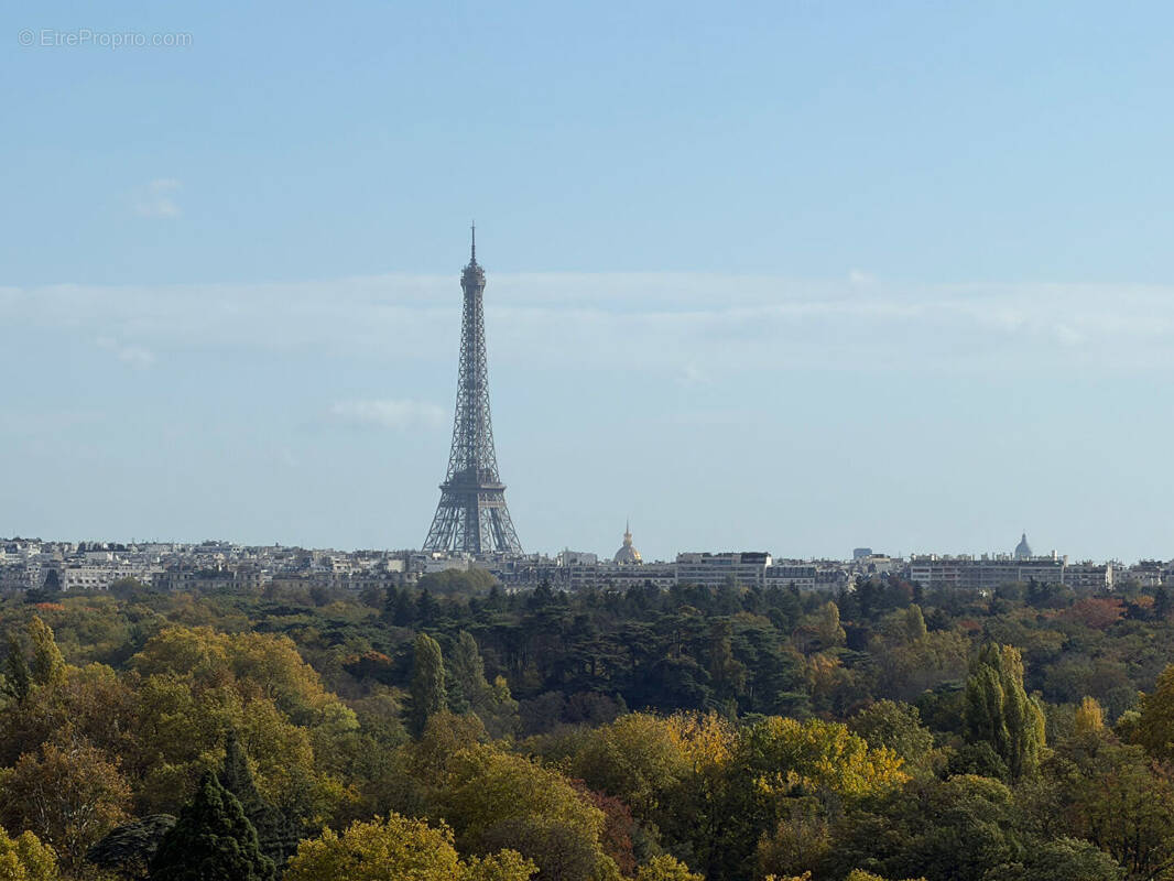 Appartement à SURESNES
