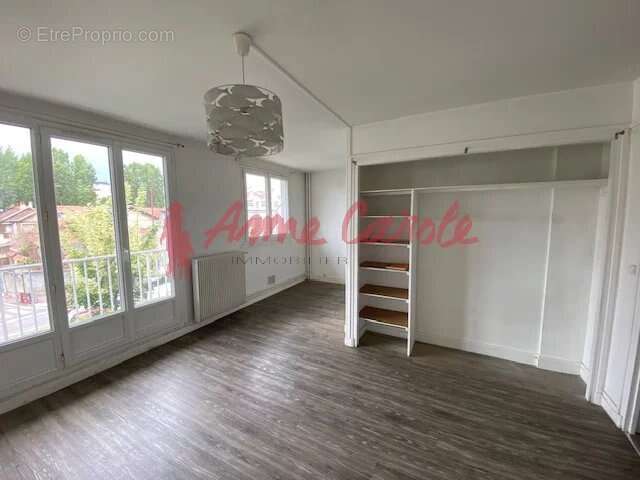 Appartement à LE PRE-SAINT-GERVAIS