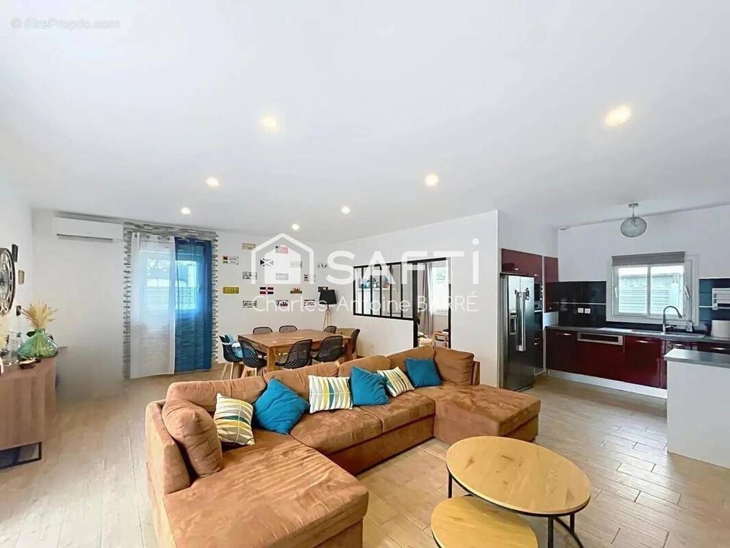 Photo 1 - Maison à LE PORGE