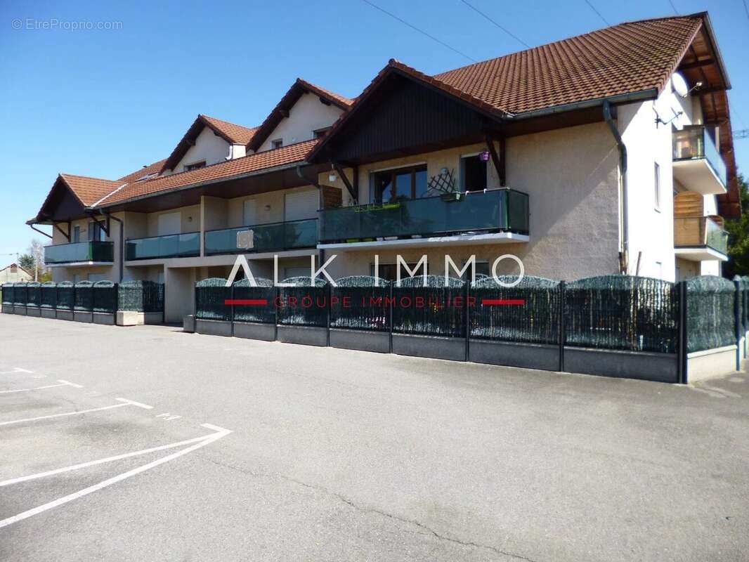 Appartement à SCIENTRIER