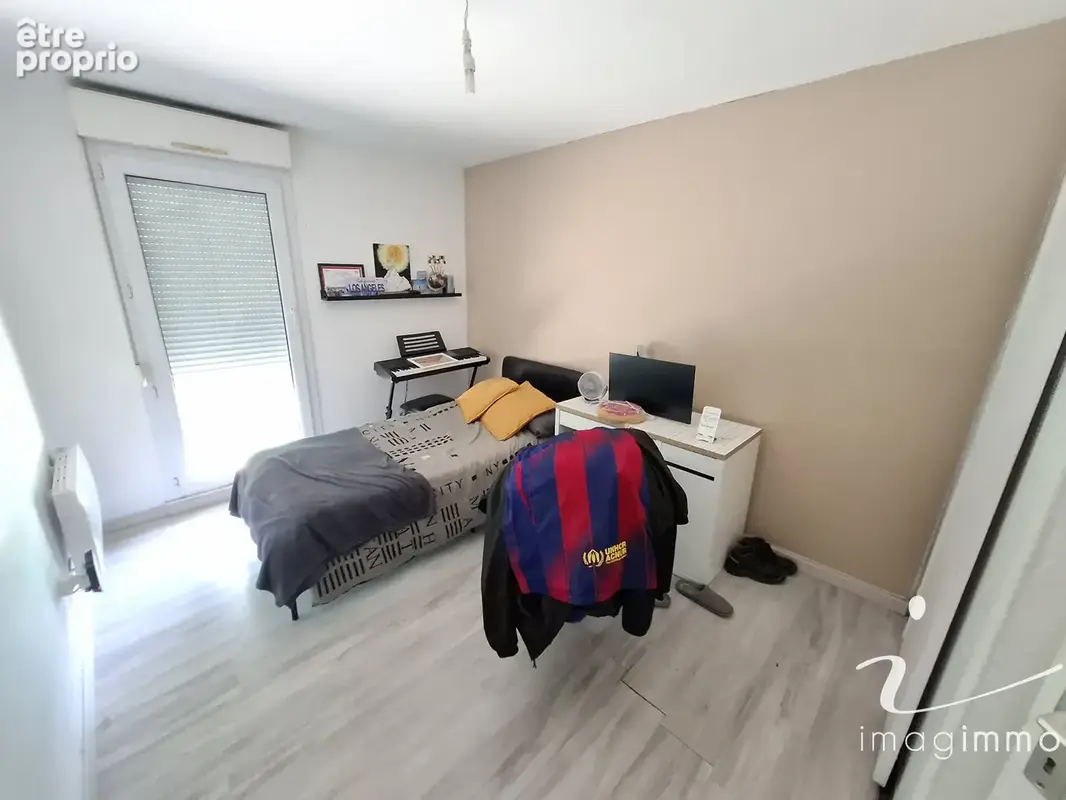 Dans une petite copropriété de 7 lots, découvrez cet appartement T4 de 90,17 m2 avec une vue exceptionnelle ! - photo 7