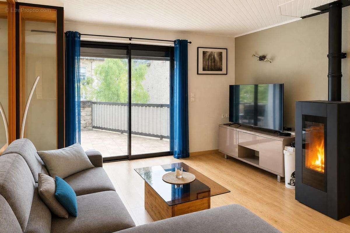 La Llagonne – Maison rénovée avec T2 loué - photo 18