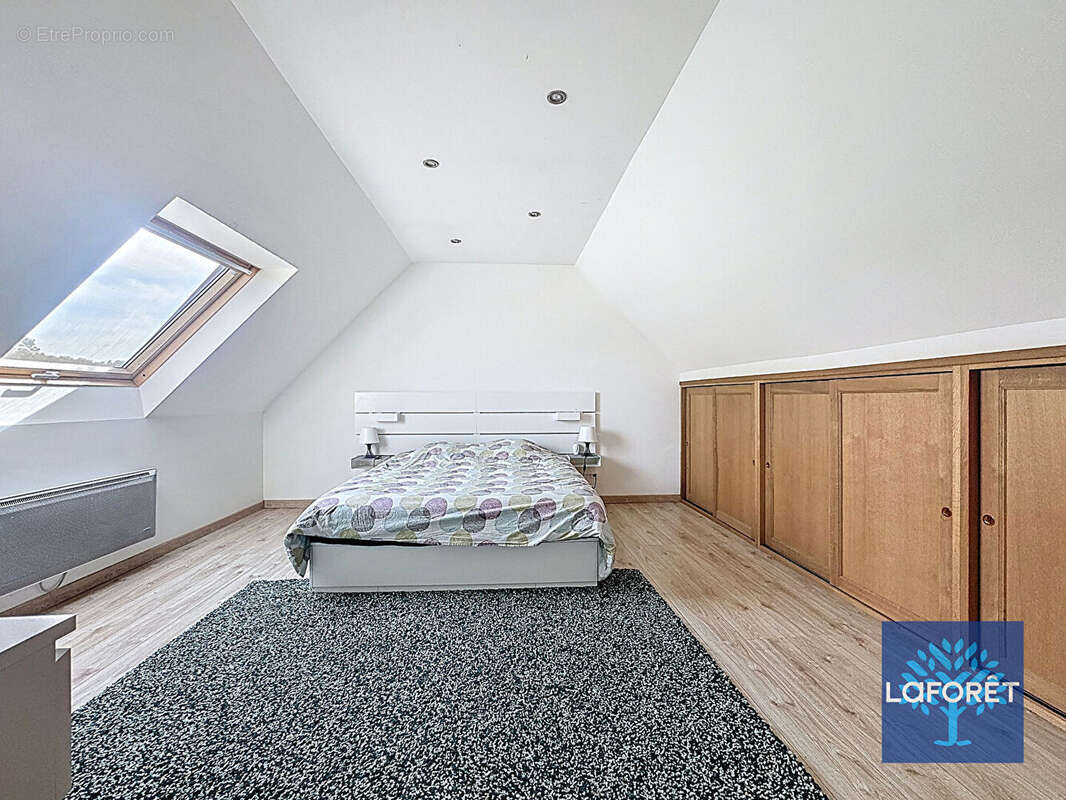 Maison à CHILLY-MAZARIN