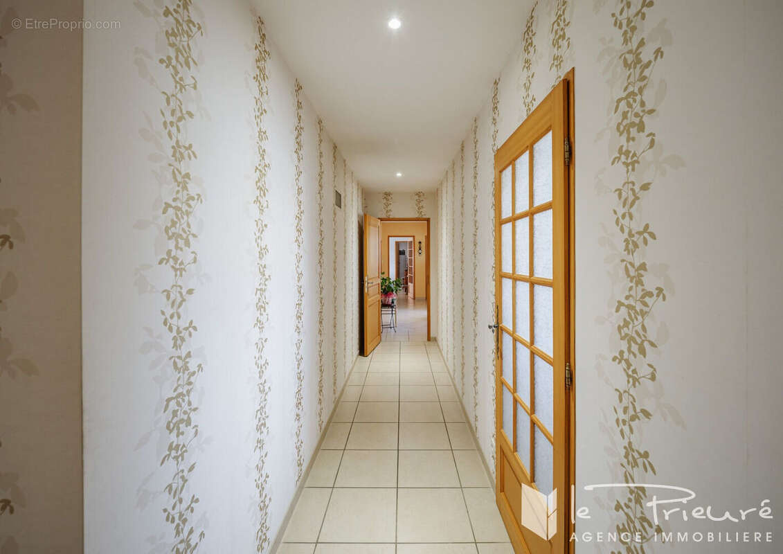 Maison à LESCURE-D&#039;ALBIGEOIS