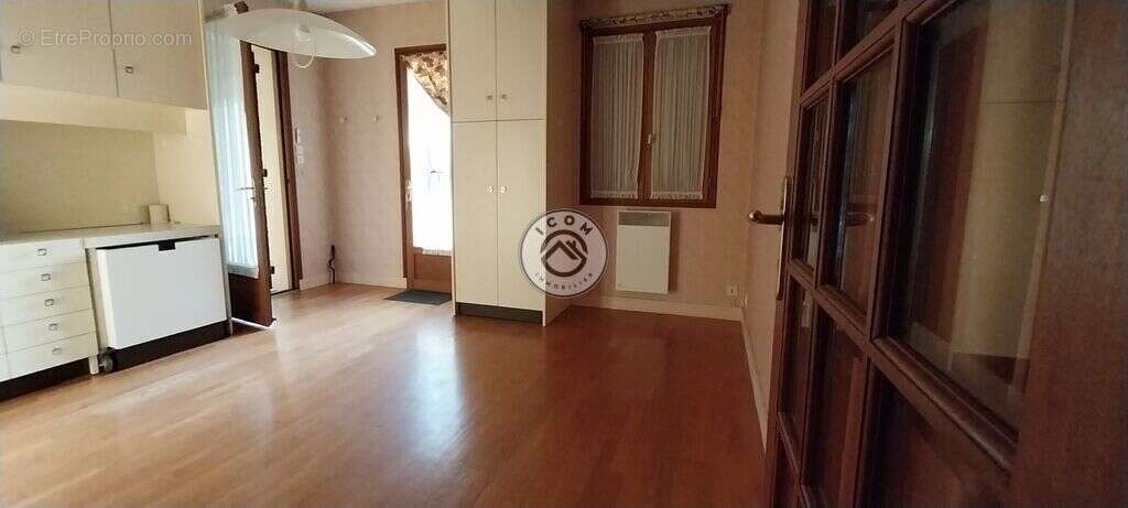 Maison à COULOUNIEIX-CHAMIERS