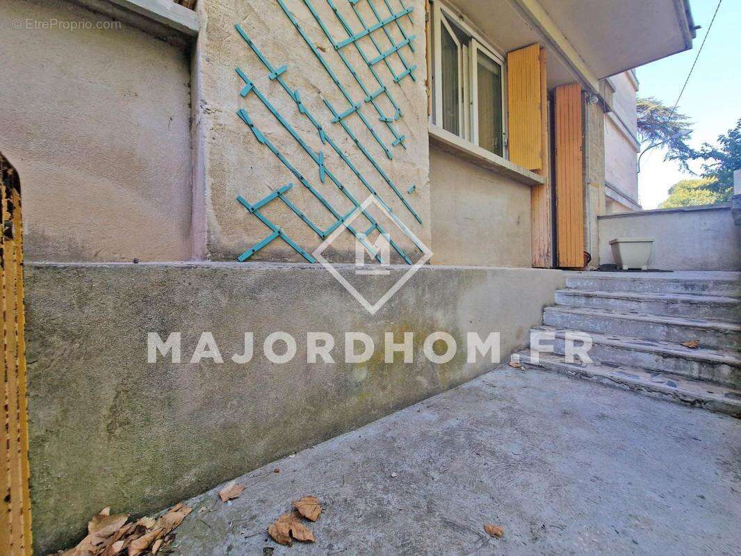 Appartement à MARSEILLE-9E