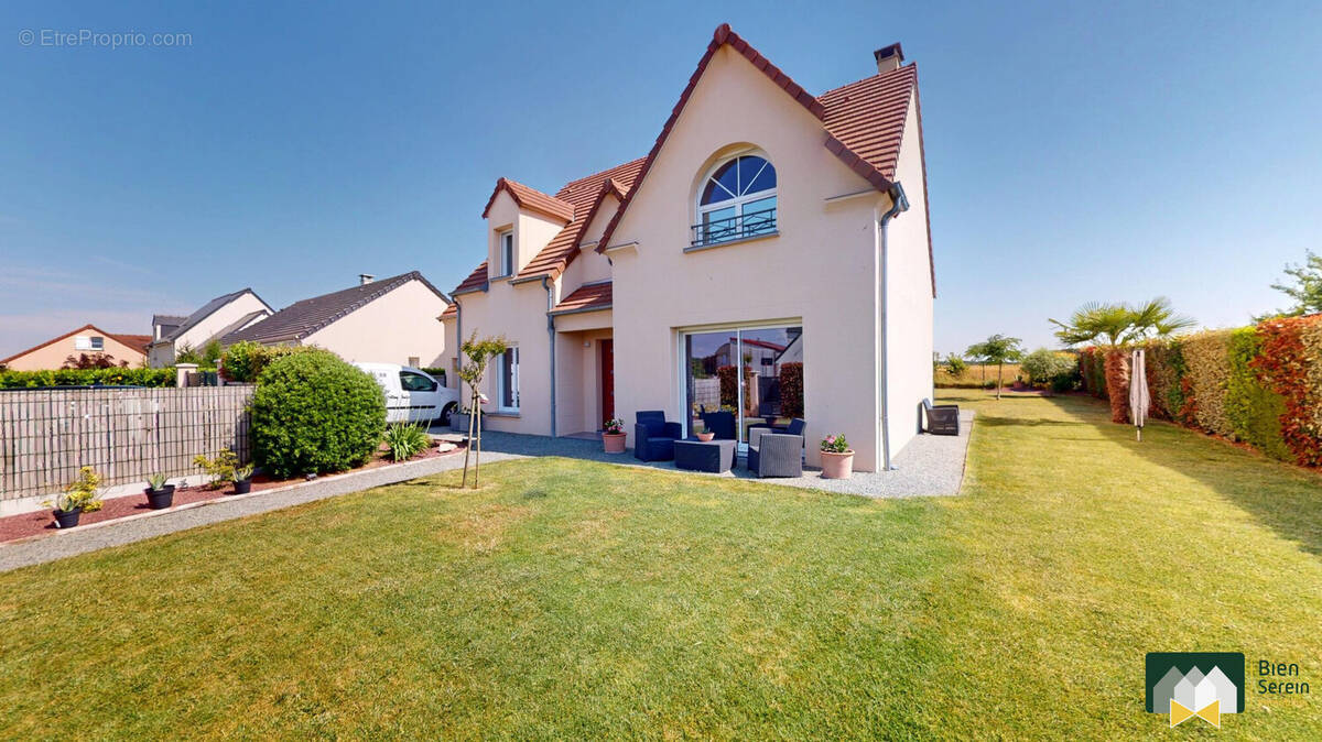 Maison à BRICONVILLE