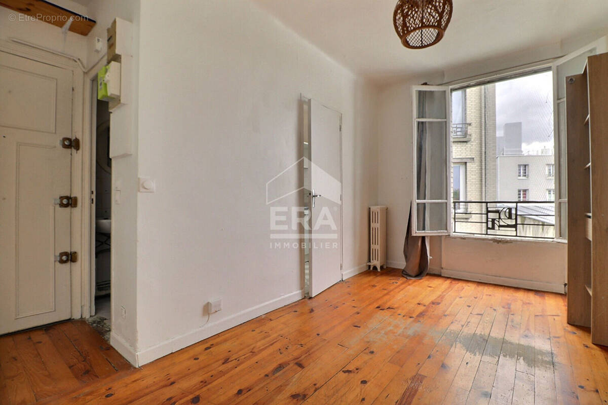 Appartement à AUBERVILLIERS