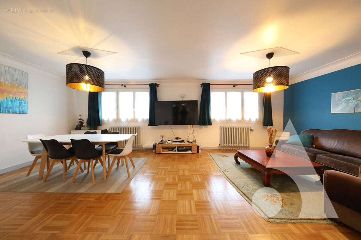 Maison à CORBEIL-ESSONNES