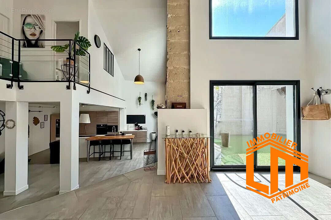 Maison à SAINT-JEAN-DE-VEDAS