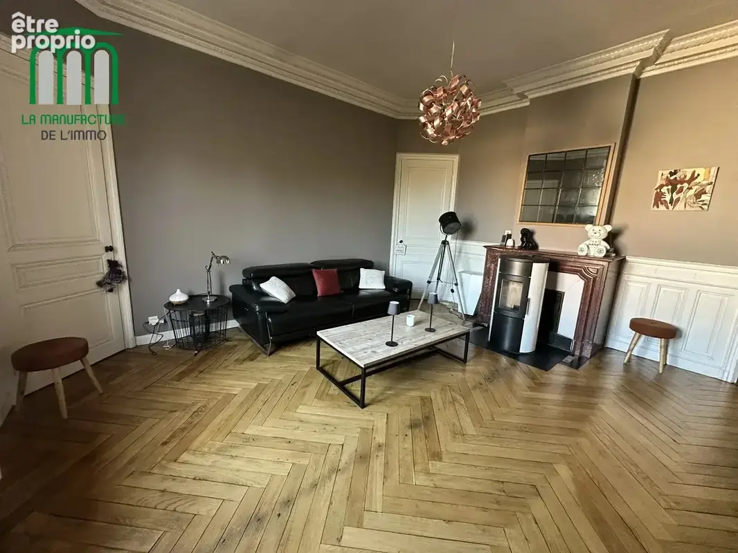 Appartement F4 avec terrasse, cave et garage Le Chambon-Feugerolles - photo 2