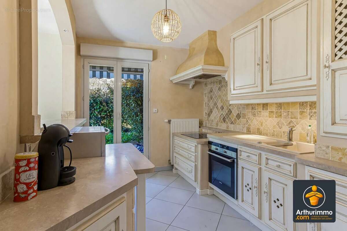 Appartement à CRAPONNE