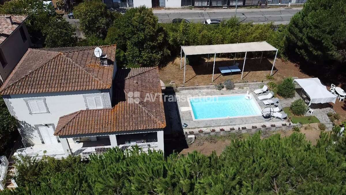 Maison à AFA
