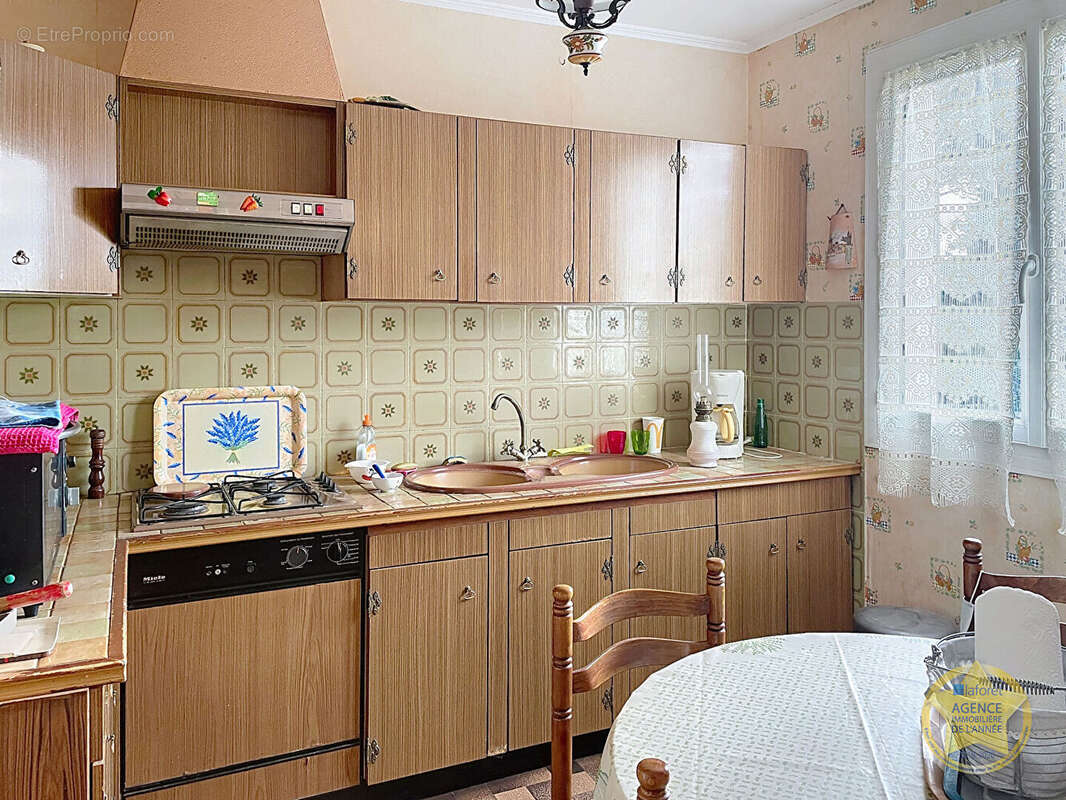 Maison à LES ANGLES