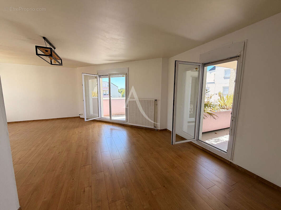 Ne manquez pas cette belle opportunité ! T4 de 80 m² exposé plein sud - photo 4