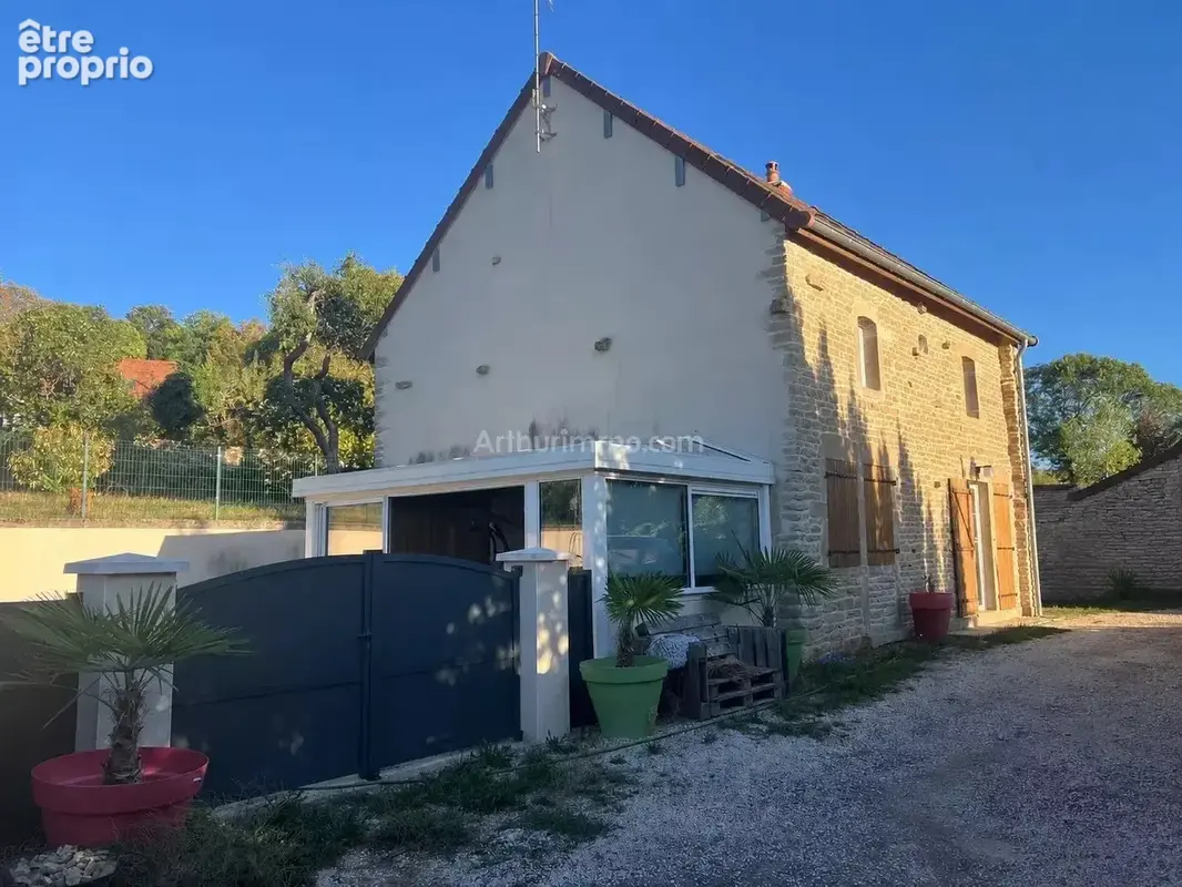 Maison à MARCILLY-OGNY