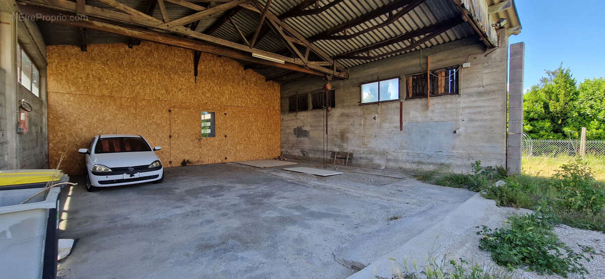 Ille sur tet - hangar 250m2 - photo 3