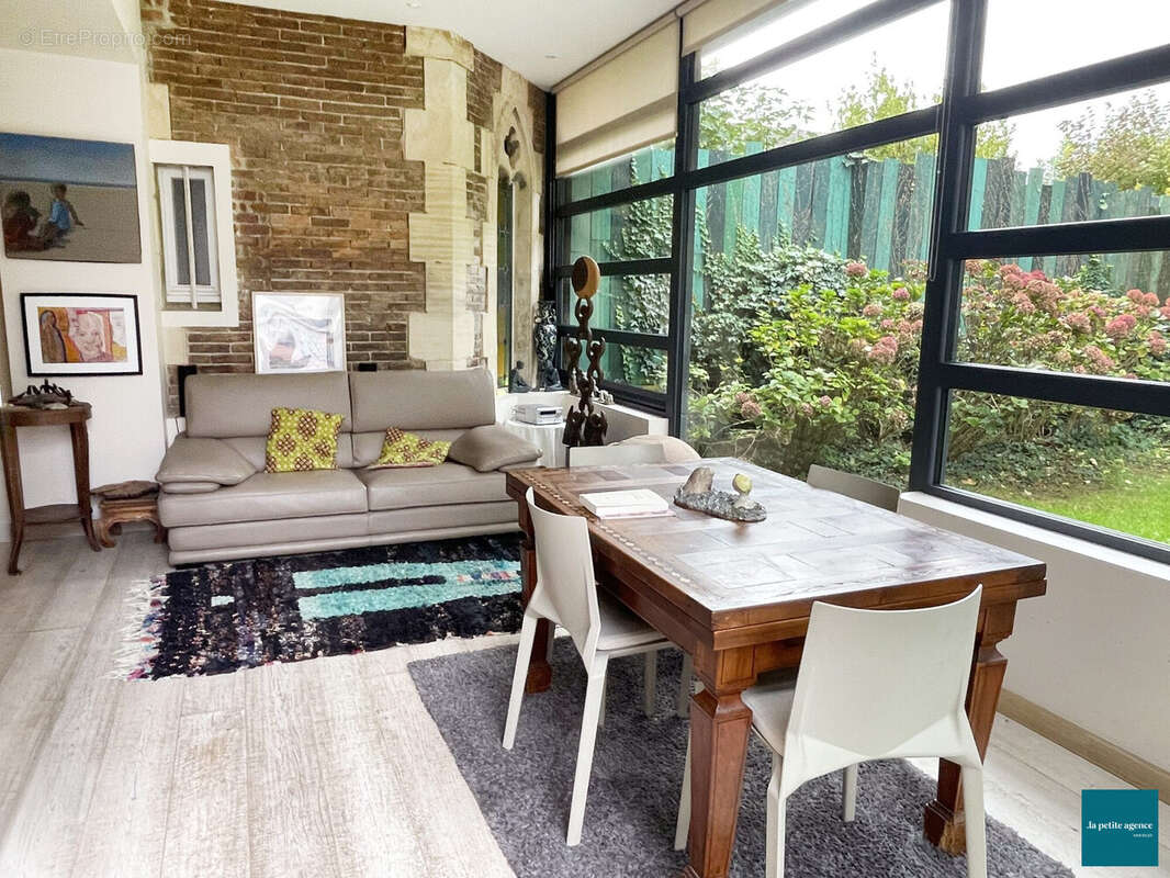 Maison à OUISTREHAM