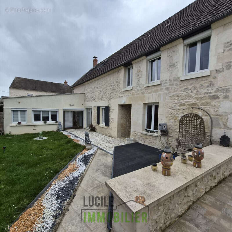 Maison de<br>3chambres 117m² 5 - Maison à CAMBRONNE-LES-CLERMONT