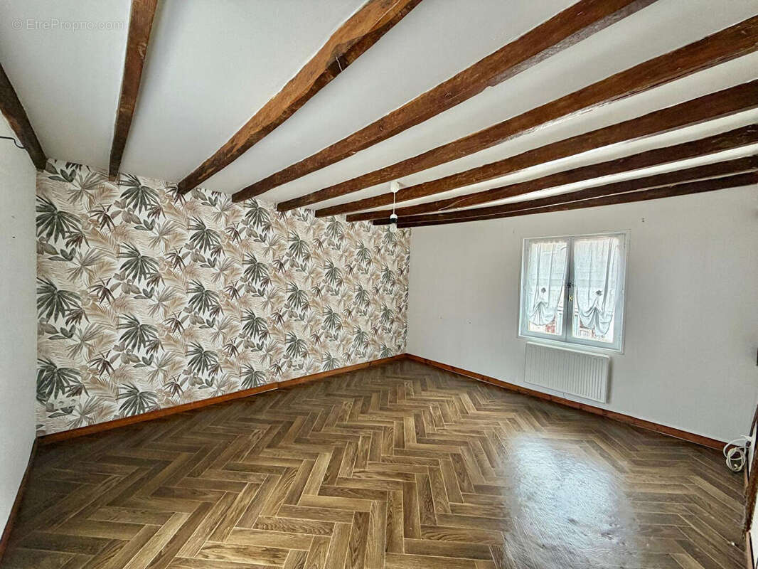 Maison à HALLOY