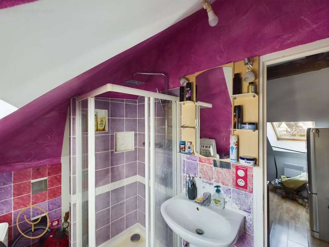 Appartement à PONT-SAINTE-MARIE