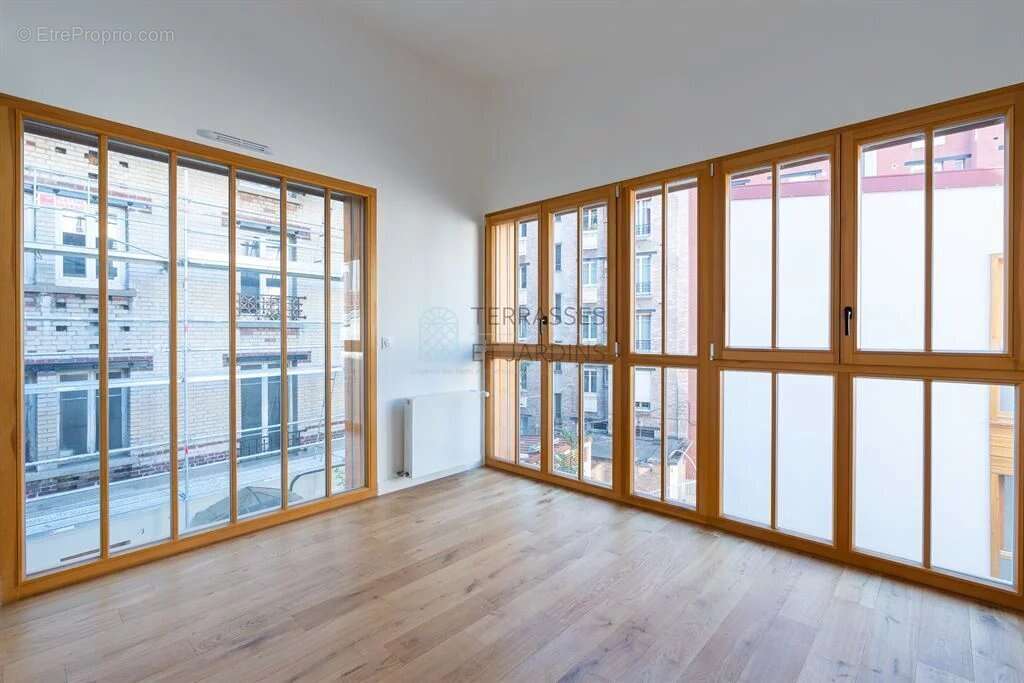 Maison à PARIS-12E