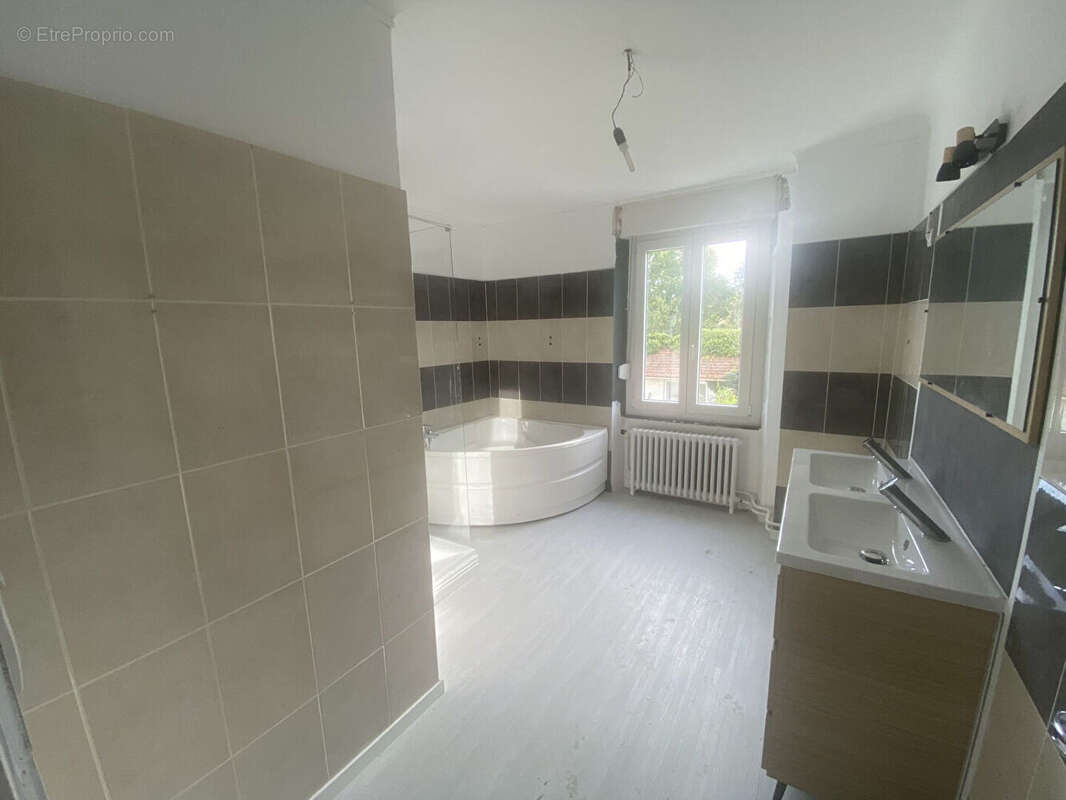 Maison à DOMBASLE-SUR-MEURTHE