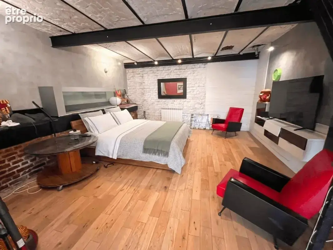  PRESTIGE & ESPACE : Splendide Maison Loft de 251 m² avec 5 Chambres, Jardin, Garage, Piscine  ‍ - photo 7