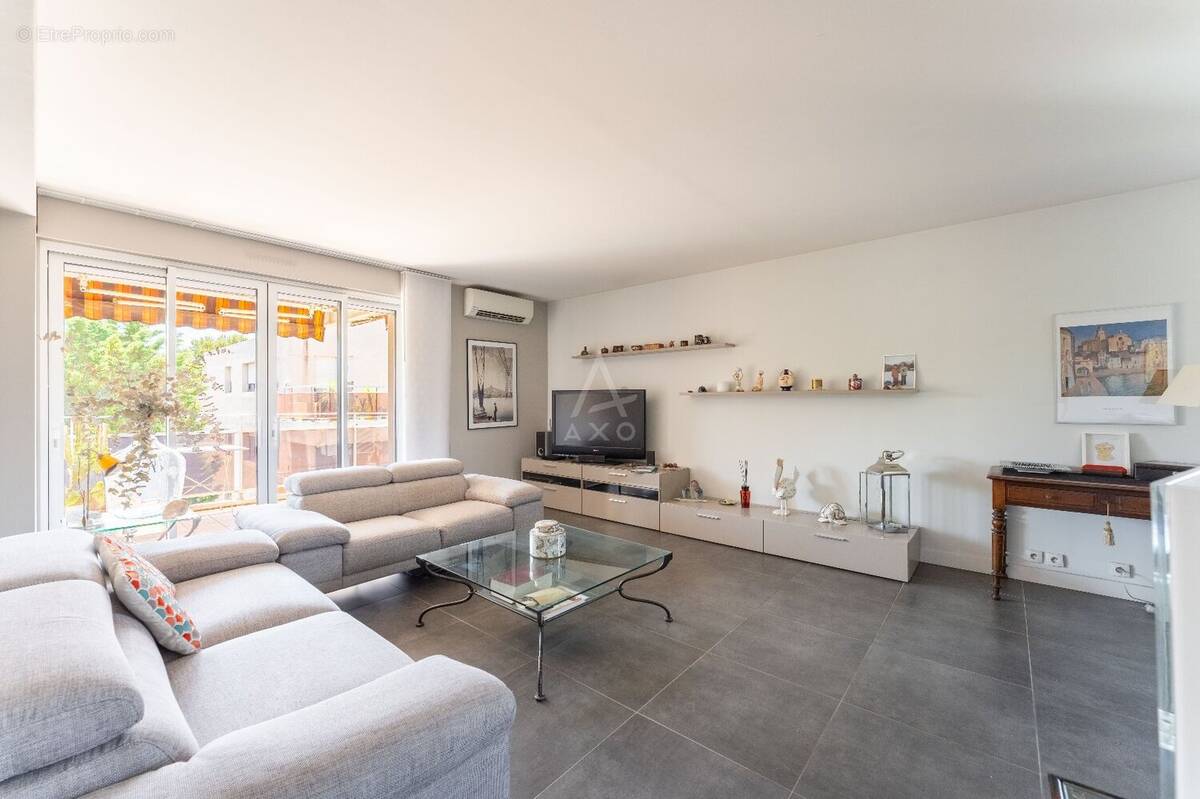 Appartement à MARSEILLE-12E