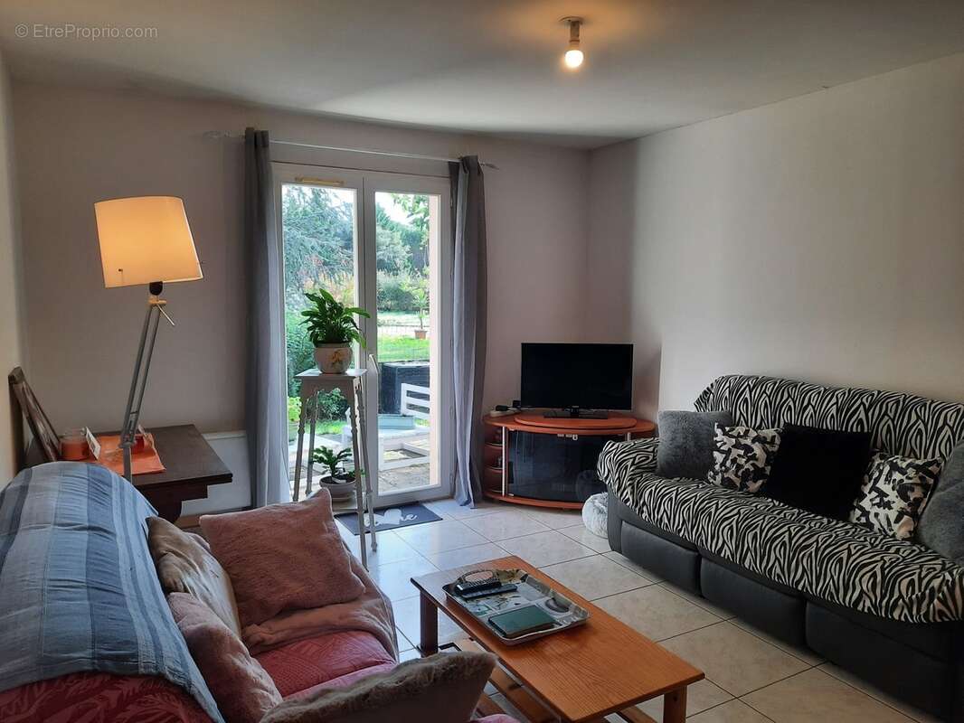 Gaillac Maison de type 4 de plain pied avec jardin et garage - photo 6