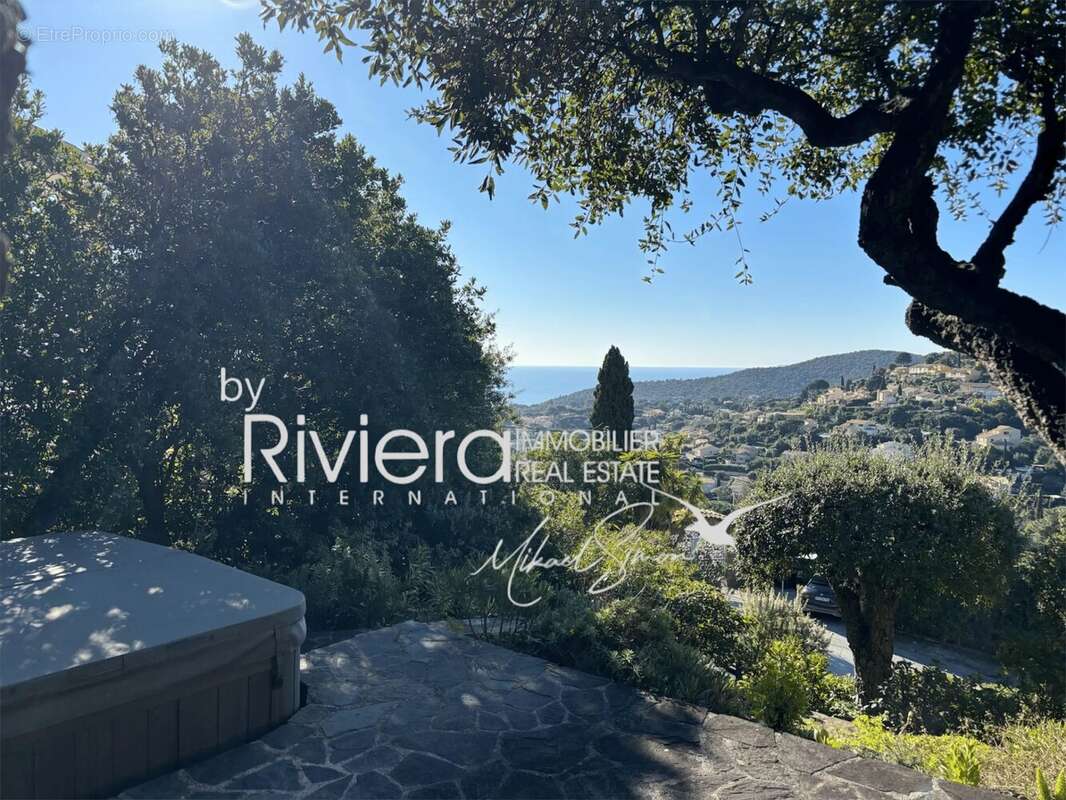 Maison à CAVALAIRE-SUR-MER