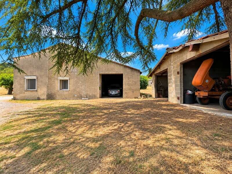 Maison à vendre 6 pièces SAINT JULIEN DE CASSAGNAS (30) - photo 3