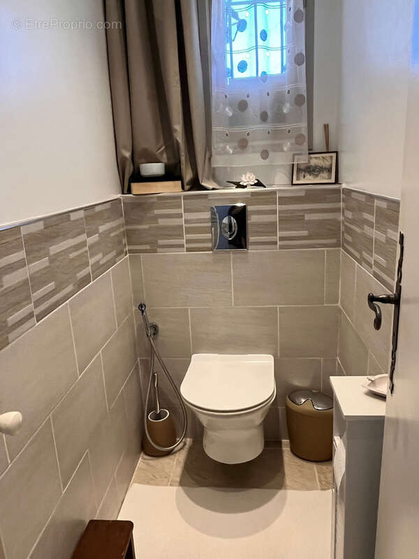 Maison à SAINT-VALLIER-DE-THIEY